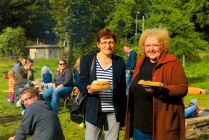 Evropský den sousedů (vpravo paní majitelka) - květen 2015